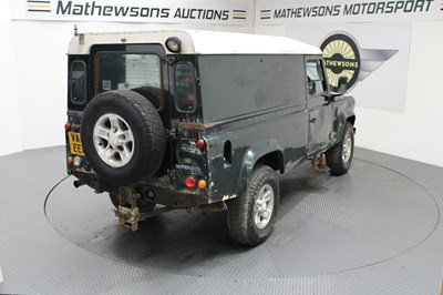 Lot 882 - 2002 LAND ROVER DEFENDER 110 COUNTY TD5
