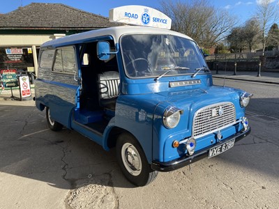 Lot 204 - 1969 BEDFORD CA VAN