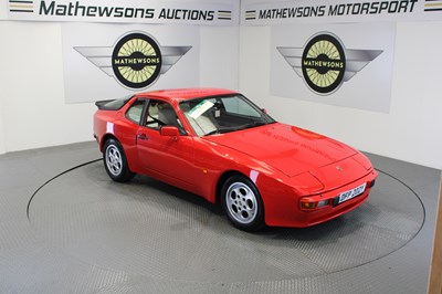 Lot 896 - 1982 PORSCHE 944