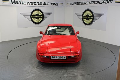 Lot 896 - 1982 PORSCHE 944