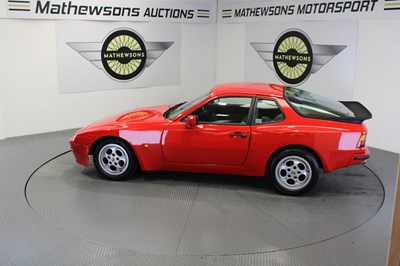 Lot 896 - 1982 PORSCHE 944