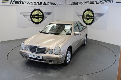 Lot 881 - 2001 MERCEDES E280 ELEGANCE A