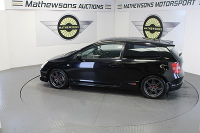 Lot 597 - 2002 HONDA CIVIC TYPE-R
