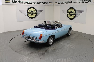 Lot 870 - 1972 MG ROADSTER