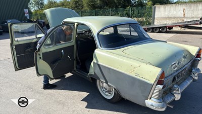 Lot 880 - 1964 FORD ZEPHYR/ZODIAC MK II