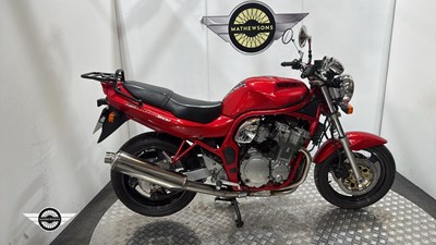 Lot 665 - 2000 SUZUKI