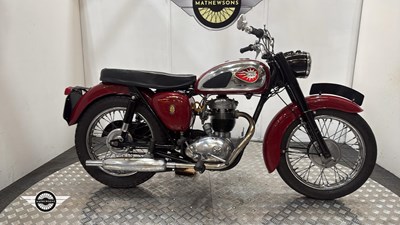 Lot 501 - 1964 BSA B40