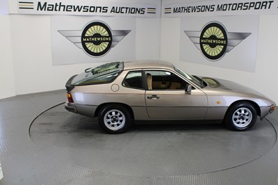 Lot 814 - 1981 PORSCHE 924