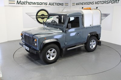 Lot 683 - 1994 LAND ROVER 90 DEFENDER TDI