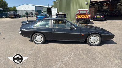 Lot 840 - 1986 LOTUS EXCEL SE
