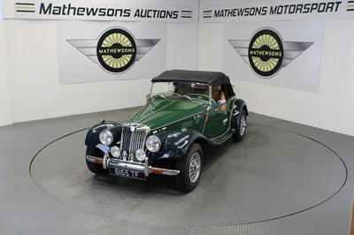 Lot 520 - 1994 HUTSON TF1700