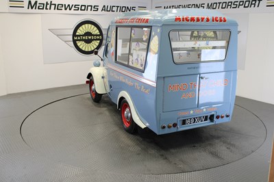 Lot 264 - 1952 FORDSON (ICE CREAM VAN)