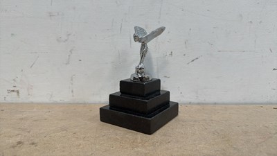 Lot 365 - RERPO SPIRIT OF ECSTASY MOUNTED ON BASE 5" TALL