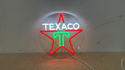 Lot 859 - TEXACO LED REPRO SIGN 12" DIA