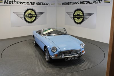 Lot 854 - 1965 MG B