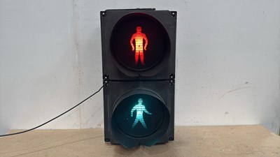 Lot 525 - PEDESTRIAN CROSSING LIGHTS IN WORKING ORDER