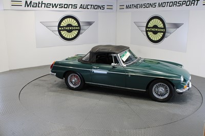 Lot 769 - 1972 MG B