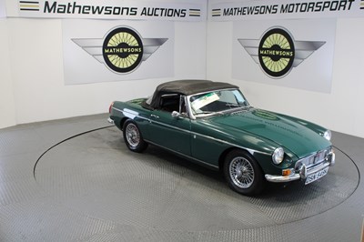 Lot 769 - 1972 MG B