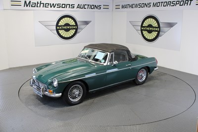 Lot 769 - 1972 MG B
