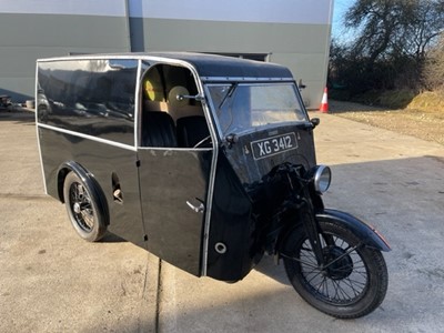 Lot 63 - 1935 RALEIGH