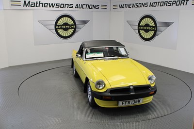 Lot 27 - 1980 MG B