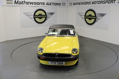 Lot 27 - 1980 MG B