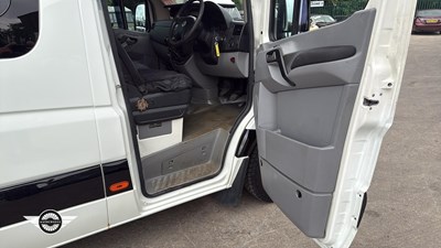 Lot 837 - 2010 VOLKSWAGEN CRAFTER 35 BLUE TDI 109 L