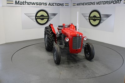 Lot 12 - 1963 MASSEY FERGUSON 35X