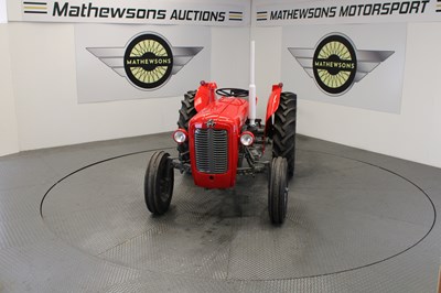 Lot 12 - 1963 MASSEY FERGUSON 35X