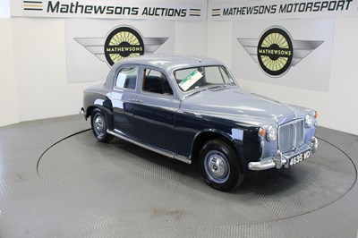 Lot 22 - 1961 ROVER P4 100