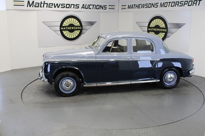 Lot 22 - 1961 ROVER P4 100