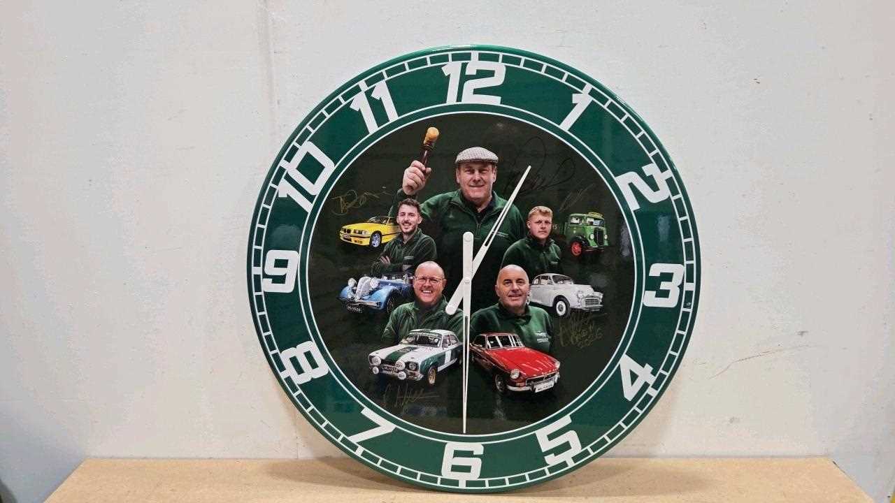 Lot 81 - HANDMADE 32" DIA SIGNED , MATHEWSONS LIVE CLOCK