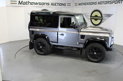 Lot 28 - 2010 LAND ROVER DEFENDER 90 XS SW SWB