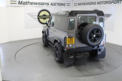 Lot 28 - 2010 LAND ROVER DEFENDER 90 XS SW SWB