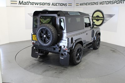 Lot 28 - 2010 LAND ROVER DEFENDER 90 XS SW SWB