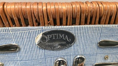 Lot 19 - OPTIMA WICKER PICNIC BASKET
