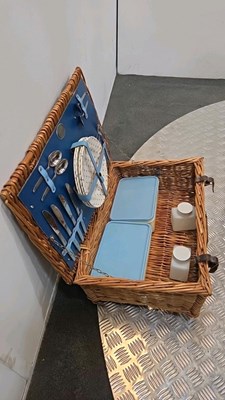 Lot 79 - OPTIMA WICKER PICNIC BASKET