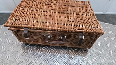 Lot 79 - OPTIMA WICKER PICNIC BASKET