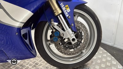 Lot 52 - 1999 YAMAHA YZF-R1