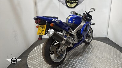 Lot 52 - 1999 YAMAHA YZF-R1