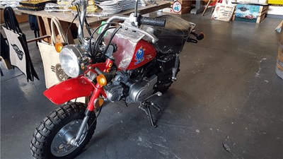 Lot 113 - MINI MONKEY BIKE