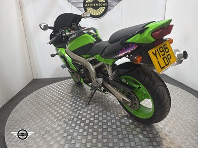 Lot 94 - 2001 KAWASAKI ZX600-J1