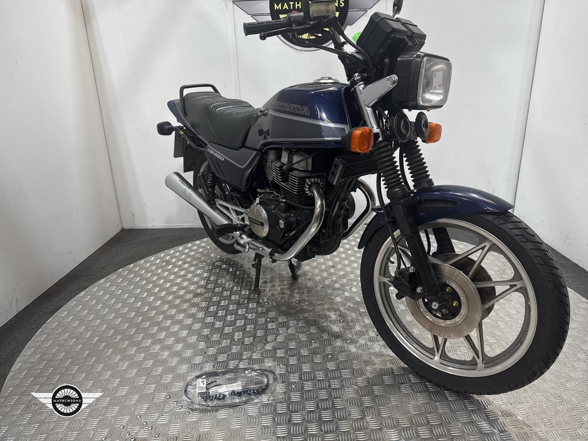 Lot 100 - 1989 HONDA CB450DX-K