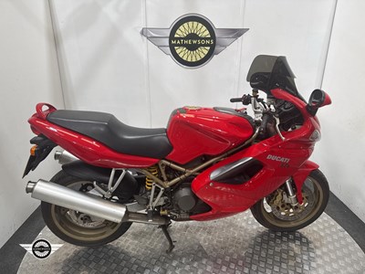 Lot 4 - 2000 DUCATI ST4