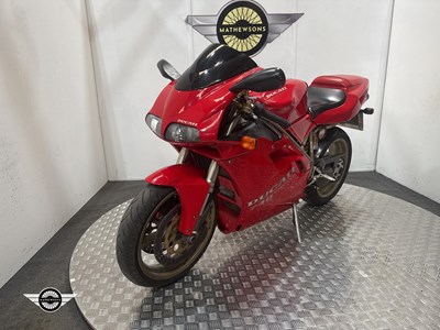 Lot 47 - 1997 DUCATI 748
