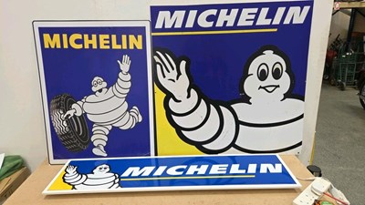 Lot 865 - MICHELIN LIGHT UP SIGN & 2 METAL REPRO SIGNS
