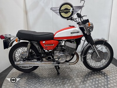 Lot 42 - 1973 SUZUKI