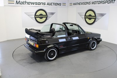 Lot 7 - 1992 VOLKSWAGEN GOLF GTI SPORTLINE