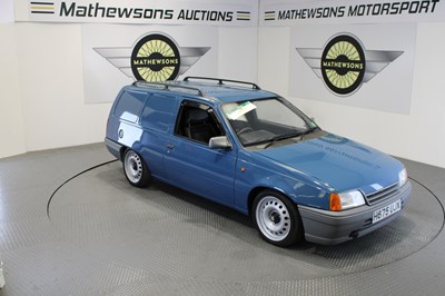 Lot 89 - 1990 VAUXHALL ASTRA