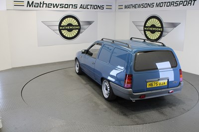 Lot 89 - 1990 VAUXHALL ASTRA